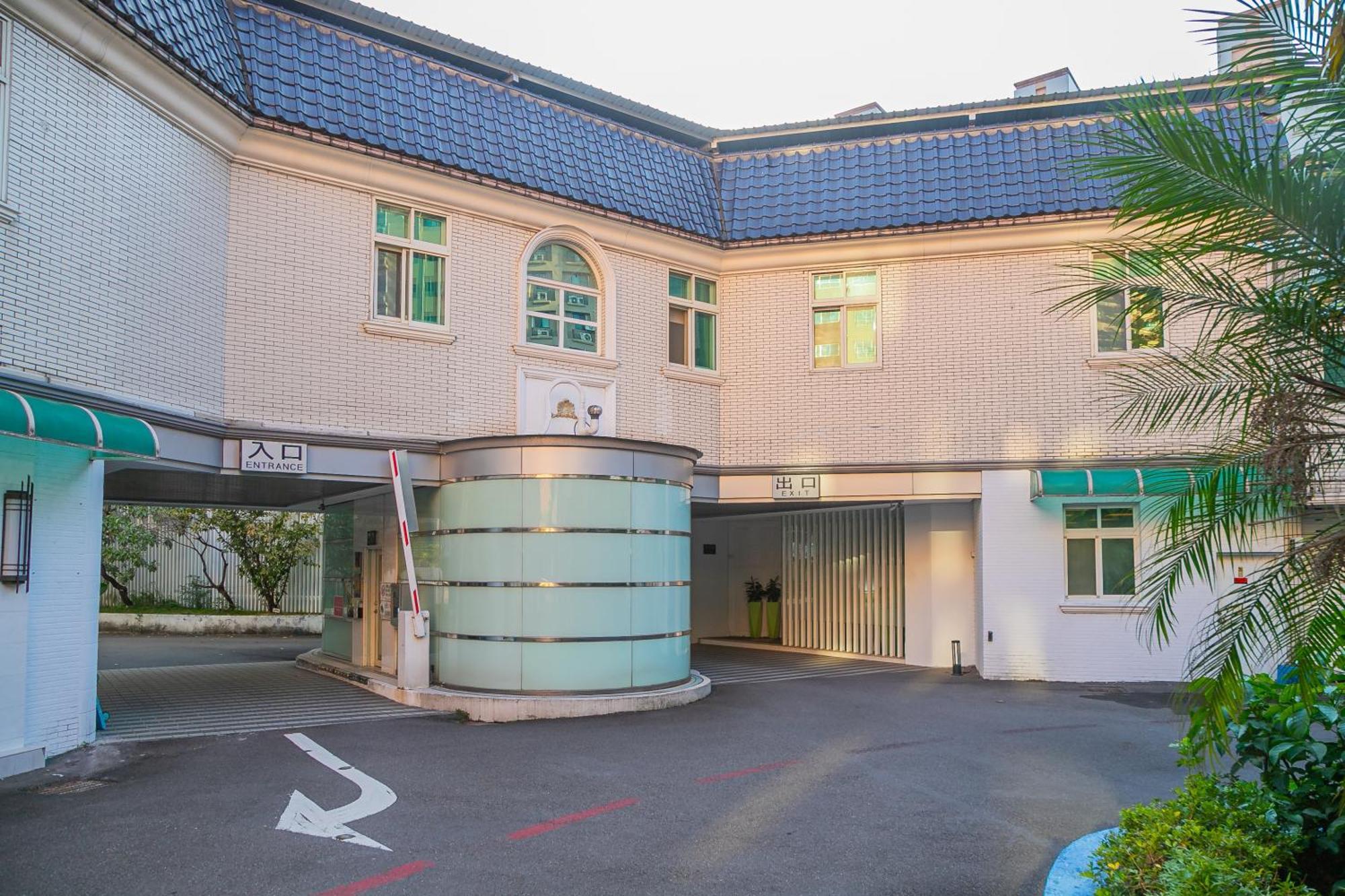 King Motel王者 桃園市旅館177號 Exteriör bild