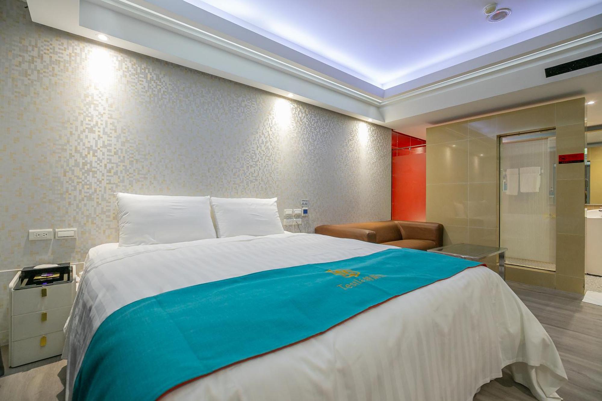 King Motel王者 桃園市旅館177號 Exteriör bild