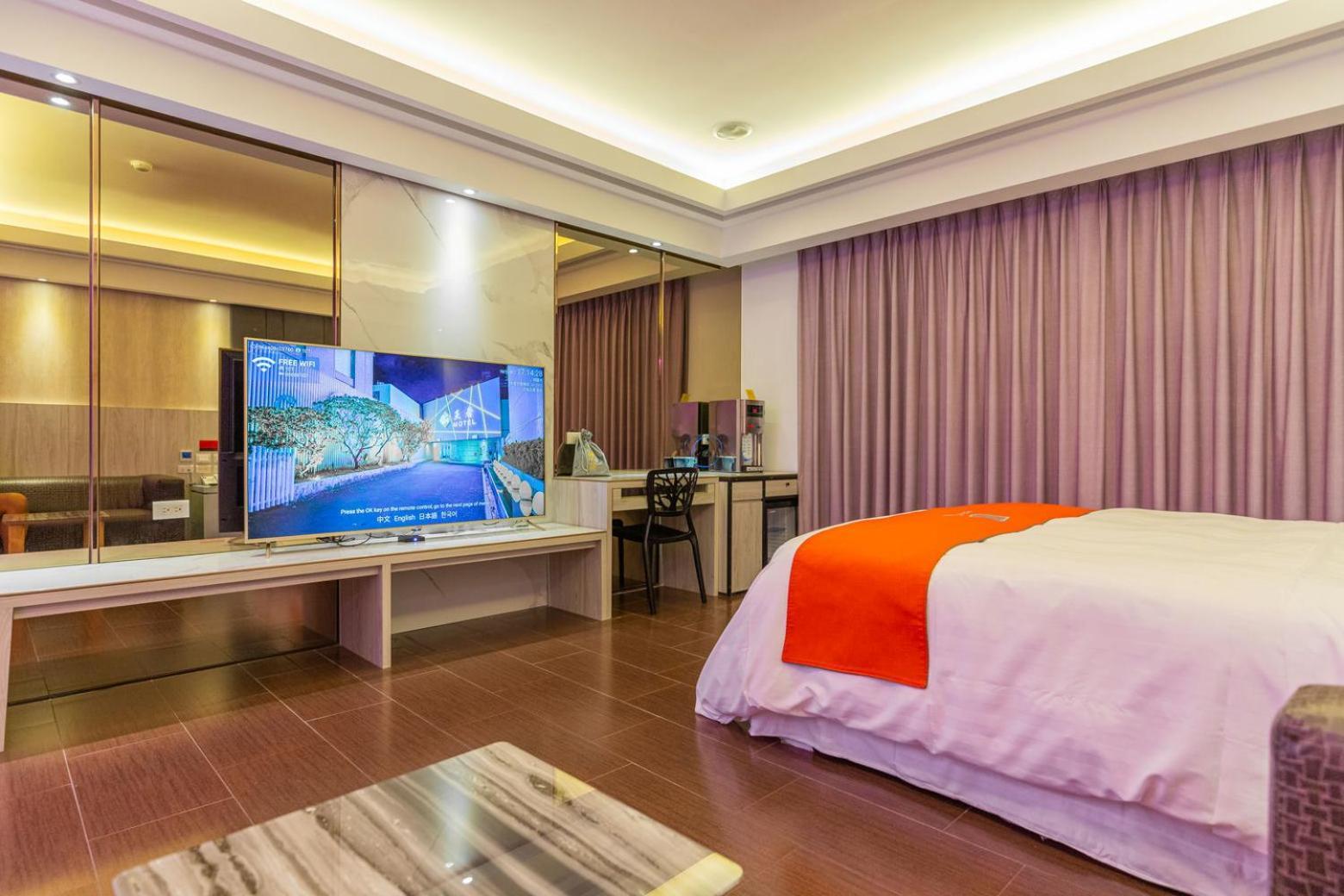 King Motel王者 桃園市旅館177號 Exteriör bild